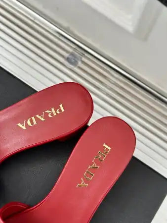 PRADA HEELED SANDALS 35MM IN RED SAFFIANO LEATHER – PSD029