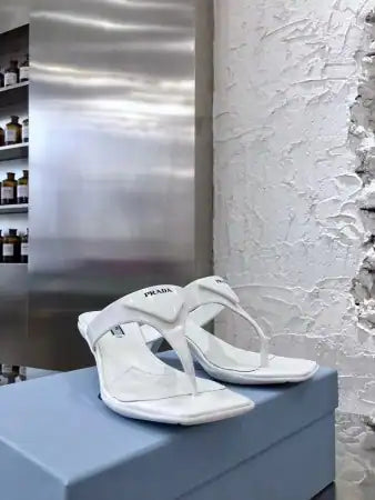 PRADA HEELED THONG SANDALS IN WHITE BRUSHED LEATHER – PSD053