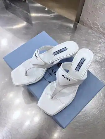 PRADA HEELED THONG SANDALS IN WHITE BRUSHED LEATHER – PSD053