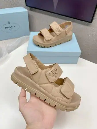 PRADA PADDED SANDALS IN BEIGE NAPPA LEATHER – PSD048