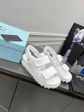PRADA PADDED SANDALS IN WHITE NAPPA LEATHER – PSD040