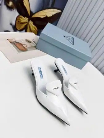 PRADA SABOTS MULES IN WHITE BRUSHED LEATHER – PSD055