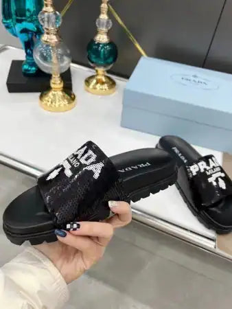 PRADA WOMEN’S SLIDES EMBROIDERED WITH SEQUINS – PSD081