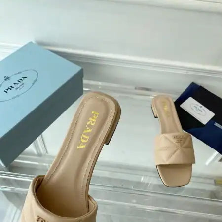 PRADA WOMEN’S SLIDES SANDALS IN BEIGE NAPPA LEATHER – PSD076