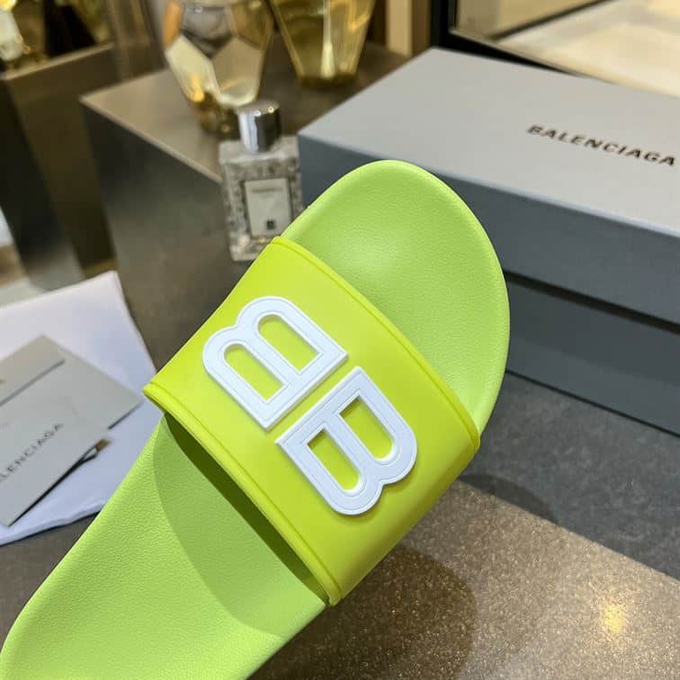 BALENCIAGA BB POOL SLIDE SANDALS – BBD012