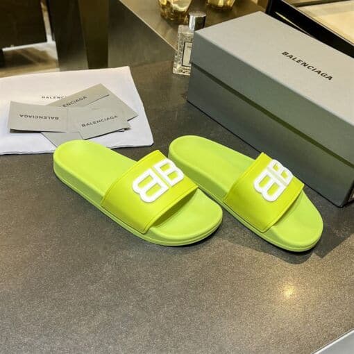 BALENCIAGA BB POOL SLIDE SANDALS – BBD012