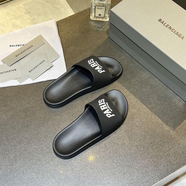 BALENCIAGA CITIES PARIS POOL SLIDE SANDAL – BBD005
