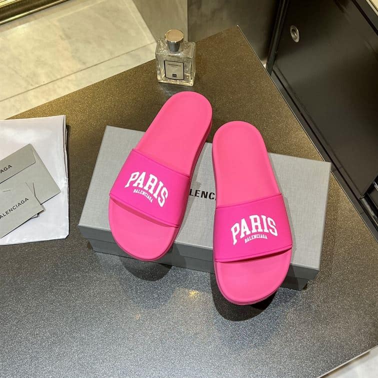 BALENCIAGA CITIES PARIS POOL SLIDE SANDAL – BBD010