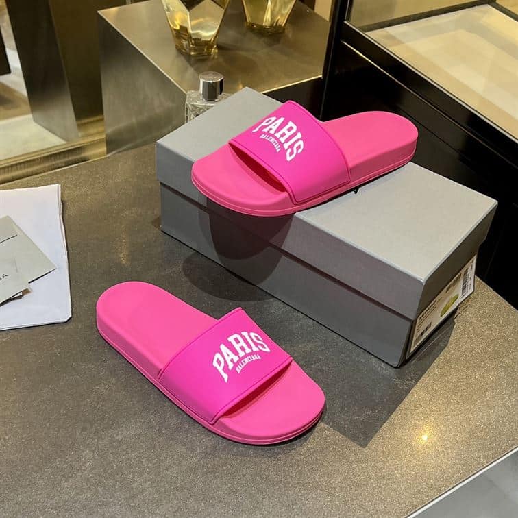 BALENCIAGA CITIES PARIS POOL SLIDE SANDAL – BBD010