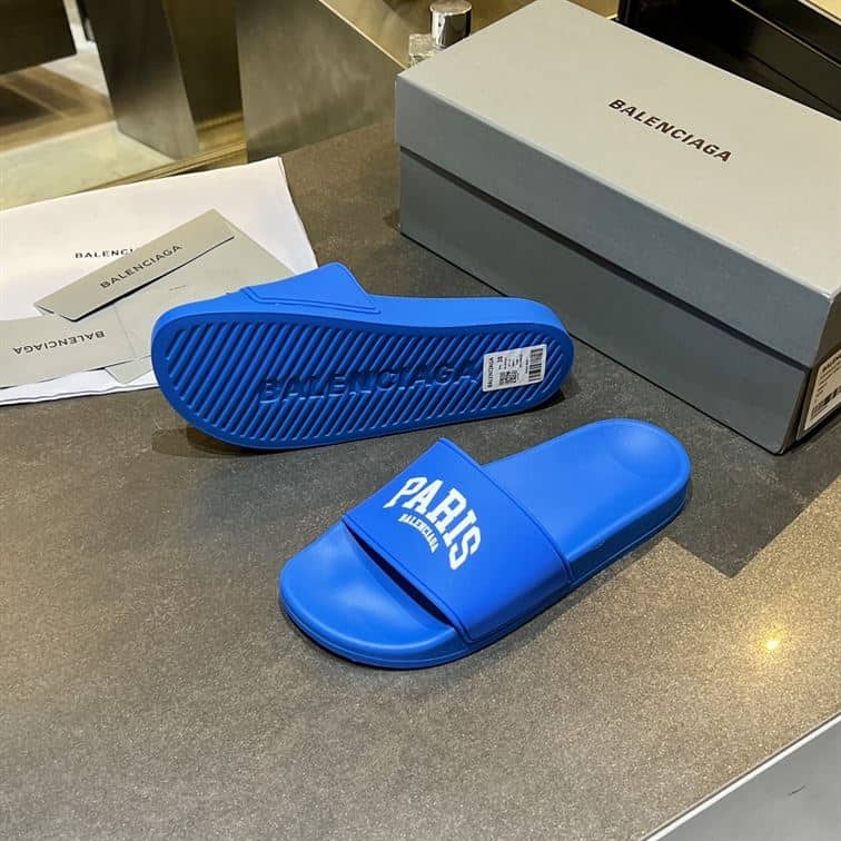 BALENCIAGA CITIES PARIS POOL SLIDE SANDAL – BBD011