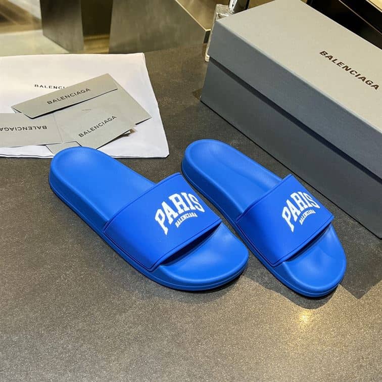 BALENCIAGA CITIES PARIS POOL SLIDE SANDAL – BBD011