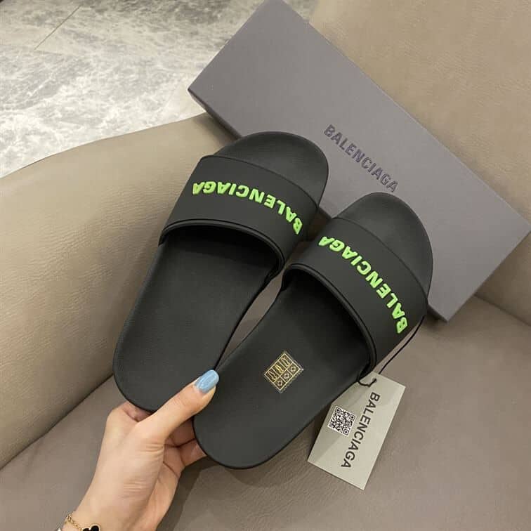 BALENCIAGA POOL SLIDE SANDAL – BBD003