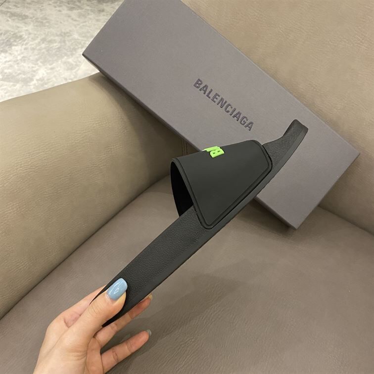 BALENCIAGA POOL SLIDE SANDAL – BBD003
