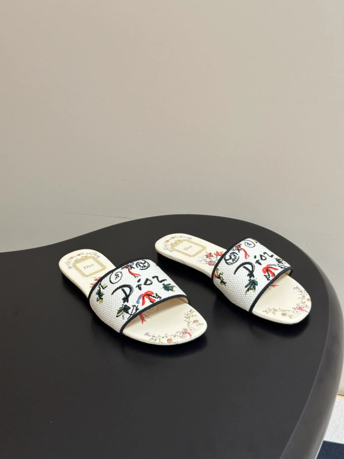 DIOR DWAY SLIDE – DS035
