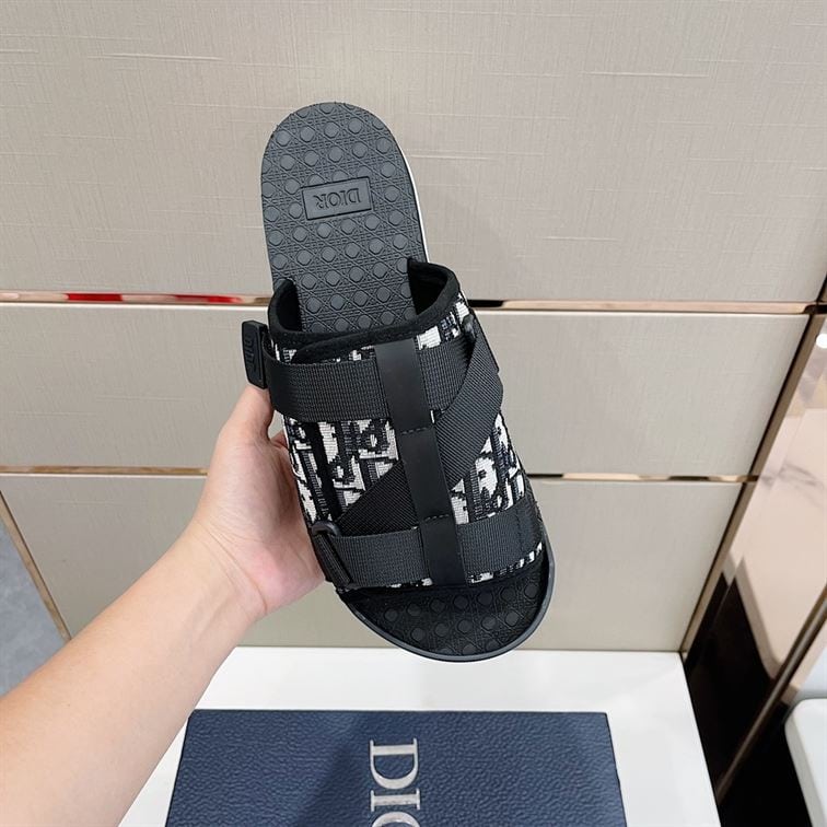 DIOR ALPHA SANDAL BEIGE AND BLACK DIOR OBLIQUE JACQUARD – DS005