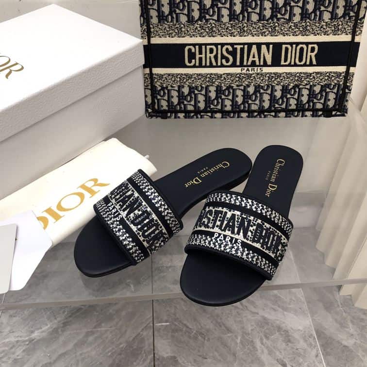 DIOR DWAY SLIDE – DS016