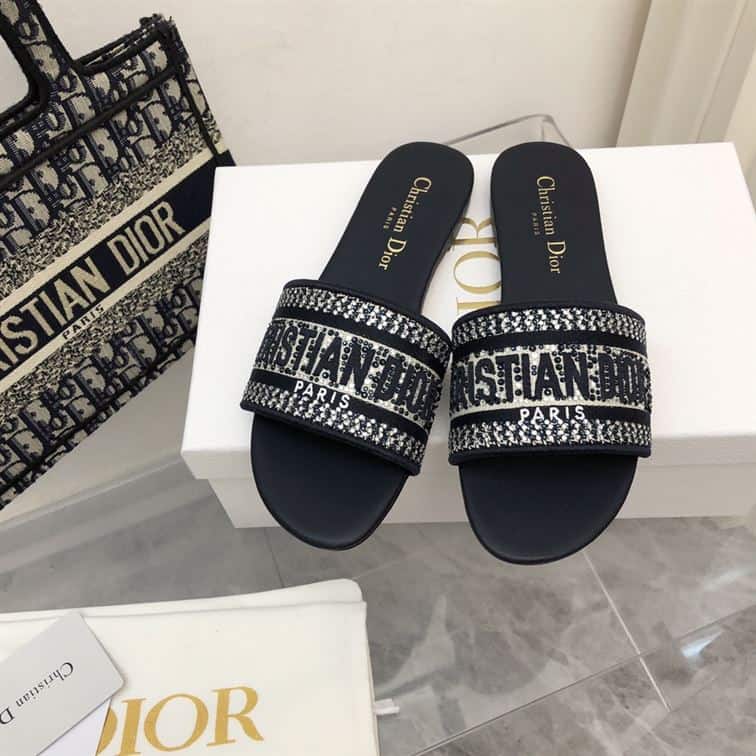 DIOR DWAY SLIDE – DS016