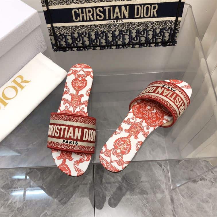DIOR DWAY SLIDE – DS017