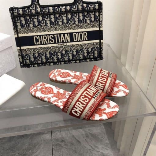 DIOR DWAY SLIDE – DS017