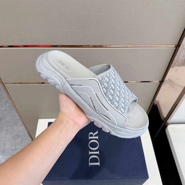 DIOR H-TOWN SANDAL GRAY RUBBER – DS003