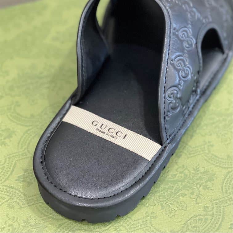 GUCCI MEN SLIDE SANDAL – GSL037