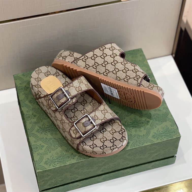 GUCCI MEN’S SLIDE SANDAL WITH STRAPS – GSL027