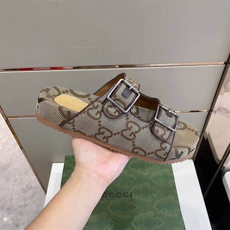 GUCCI MEN’S SLIDE SANDAL WITH STRAPS – GSL028