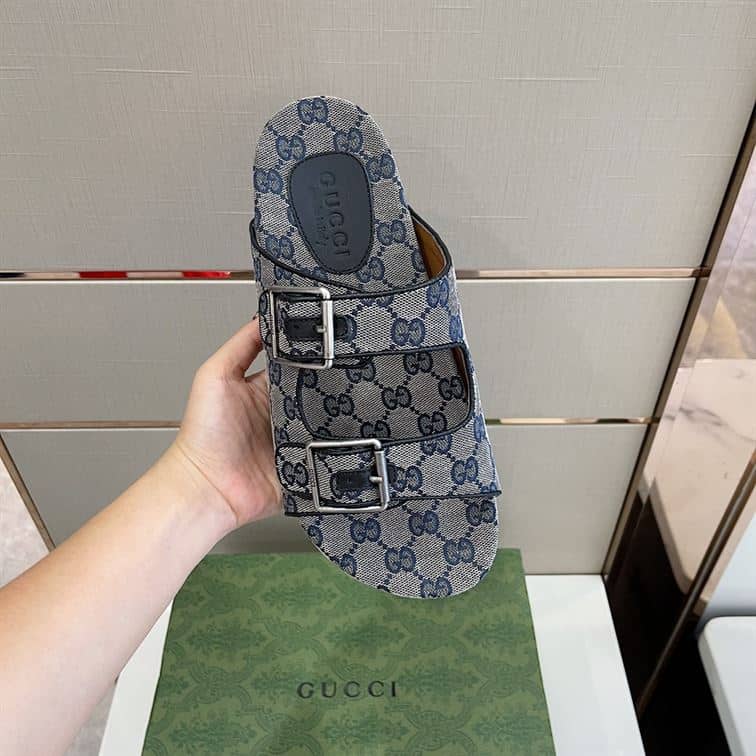 GUCCI MEN’S SLIDE SANDAL WITH STRAPS – GSL029