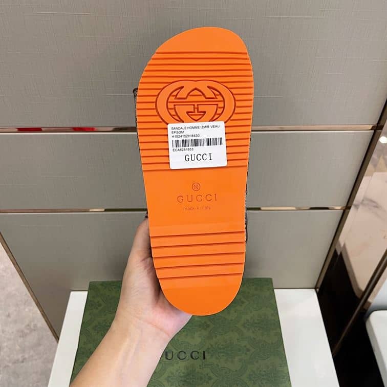 GUCCI MEN’S SLIDE SANDAL WITH STRAPS – GSL030