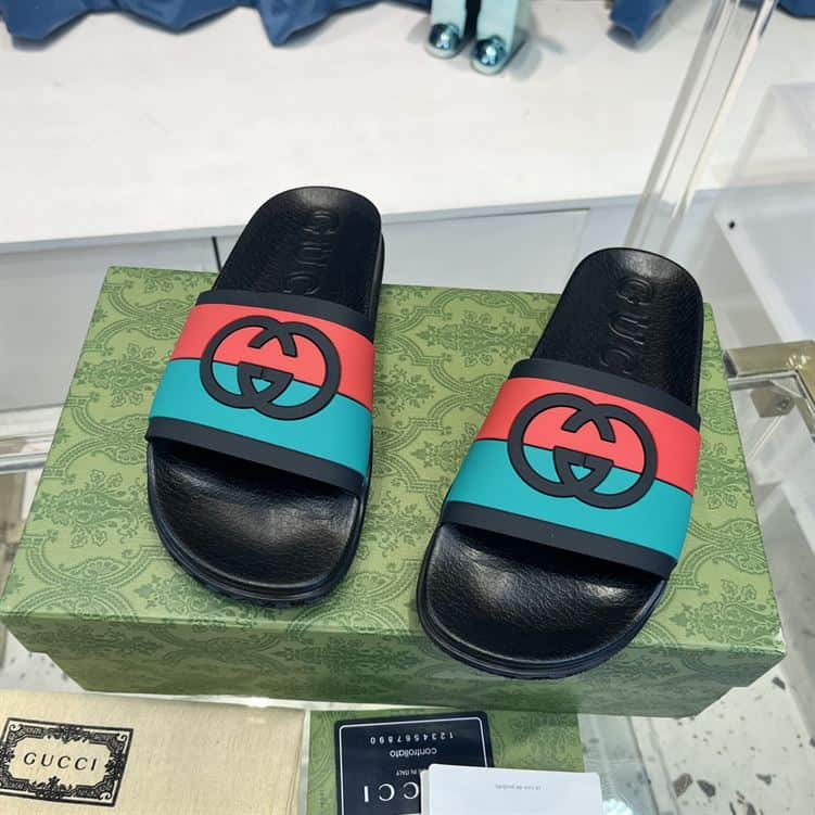 GUCCI SLIDE INTERLOCKING G LEATHER BLACK FOR MEN – GSL003