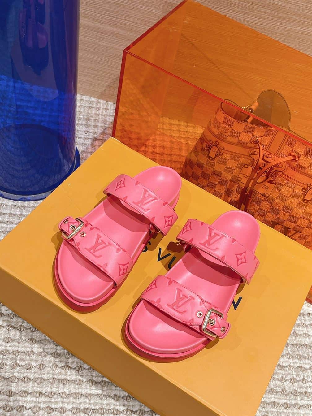 LOUIS VUITTON BOM DIA FLAT COMFORT MULE – LVSD018