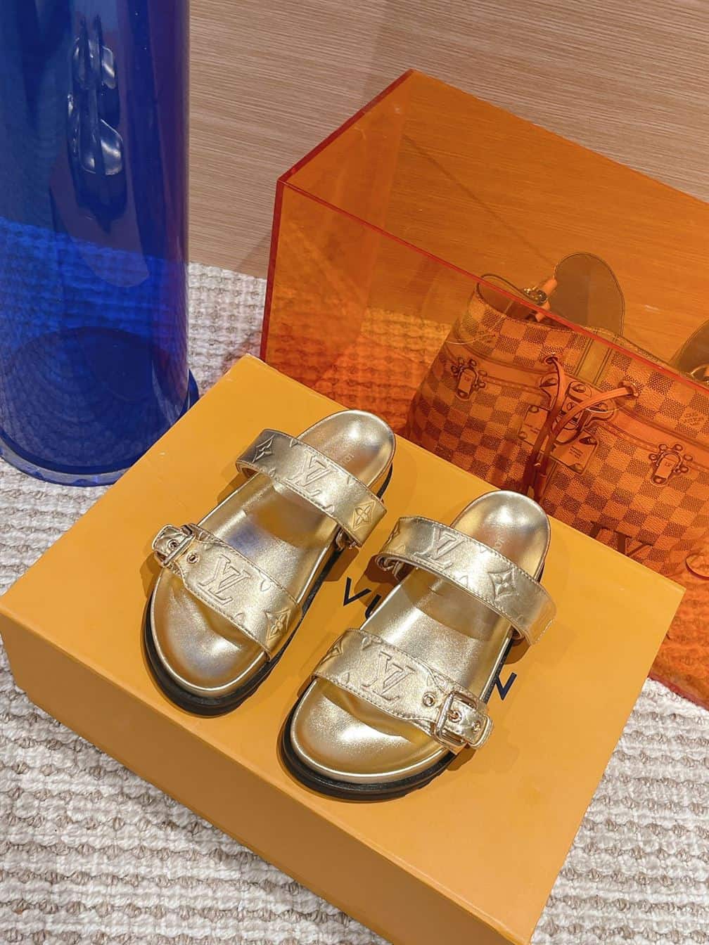 LOUIS VUITTON BOM DIA FLAT COMFORT MULE – LVSD020