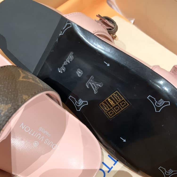 LOUIS VUITTON BOM DIA FLAT MULE – LVSD046