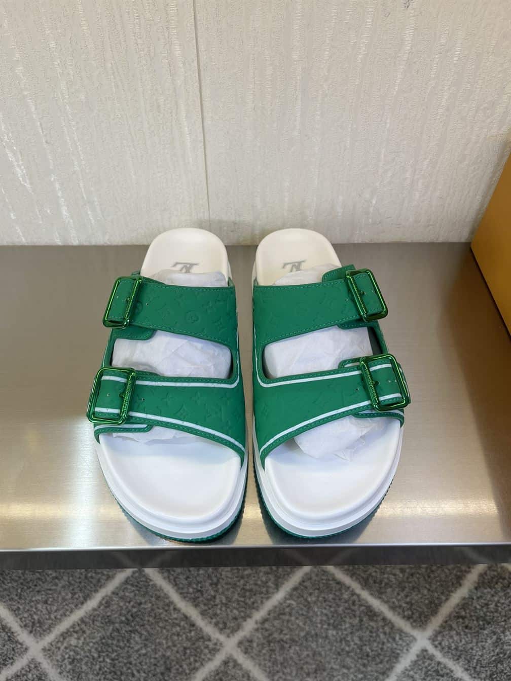 LOUIS VUITTON LV TRAINER MULES – LVSD025