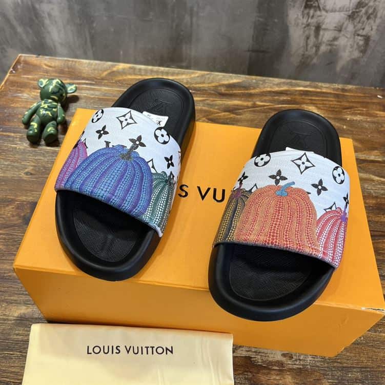 LOUIS VUITTON SANDALS – LVSD013