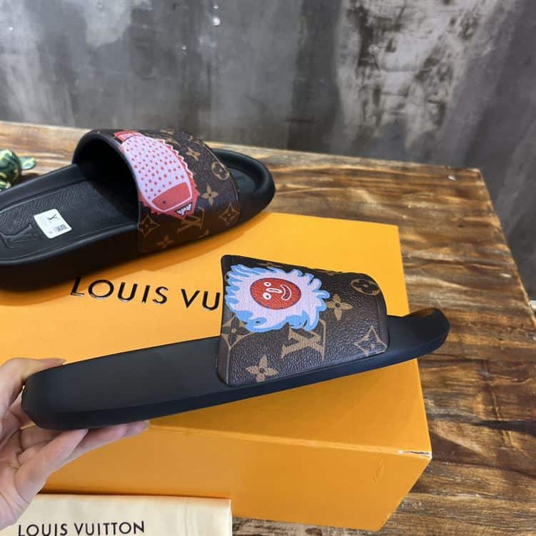 LOUIS VUITTON SANDALS – LVSD015