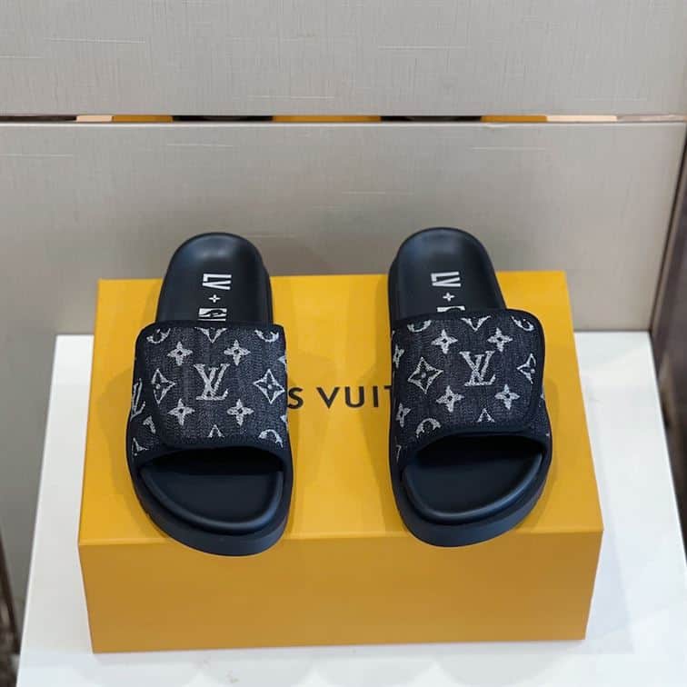 LOUIS VUITTON SLIDES – LVSD005