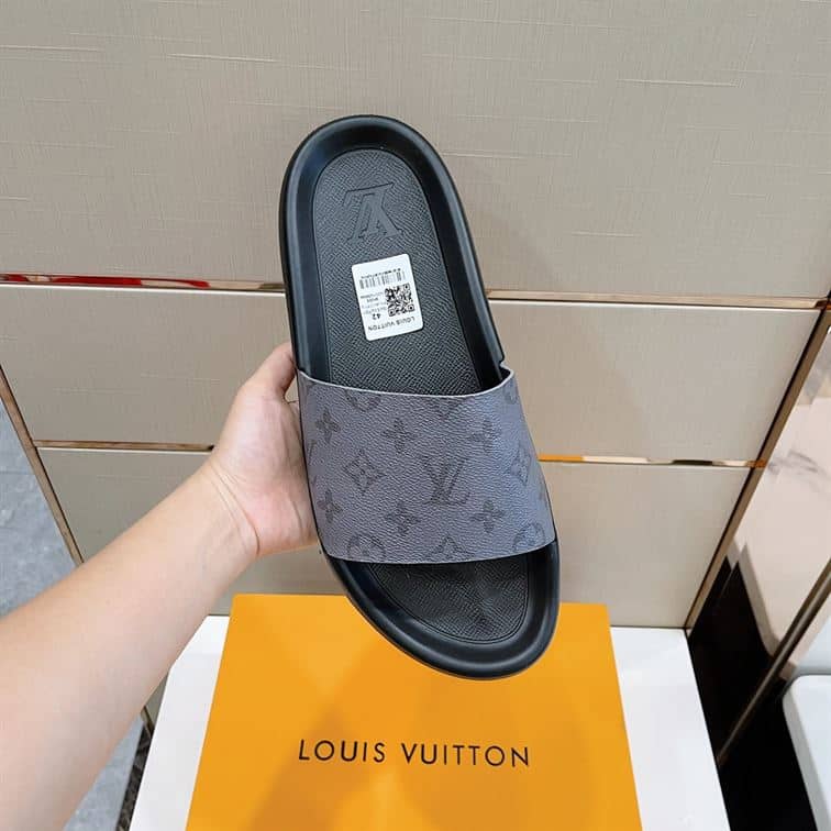 LOUIS VUITTON WATERFRONT MULE – LVSD027