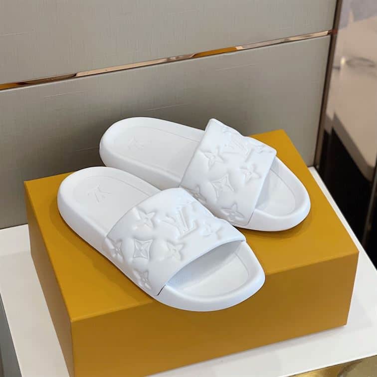 LOUIS VUITTON WATERFRONT MULE WHITE – LVSD044