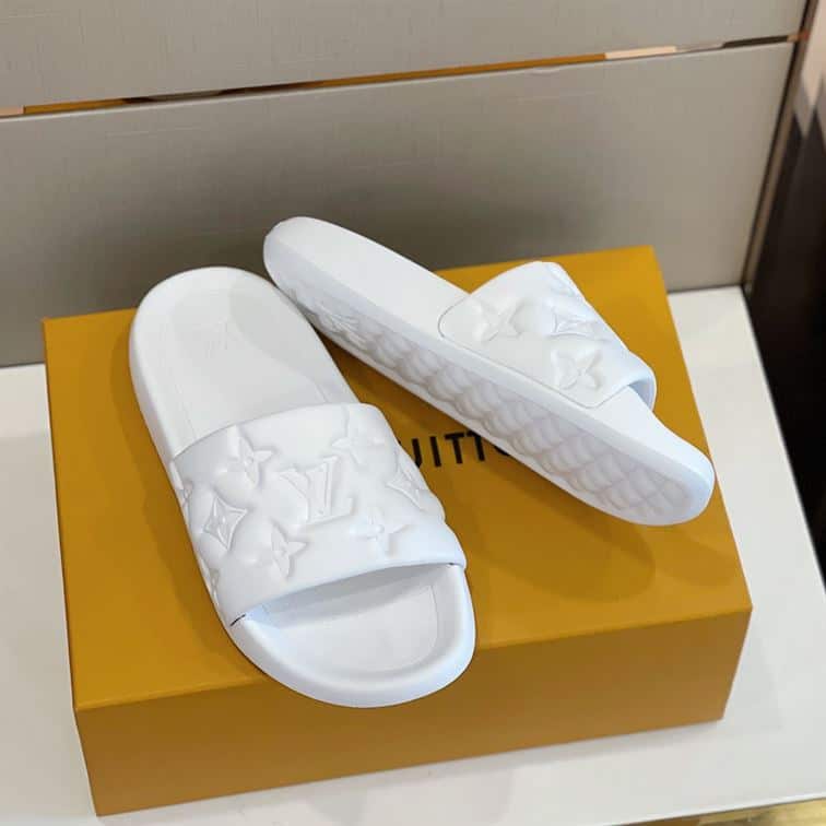 LOUIS VUITTON WATERFRONT MULE WHITE – LVSD044