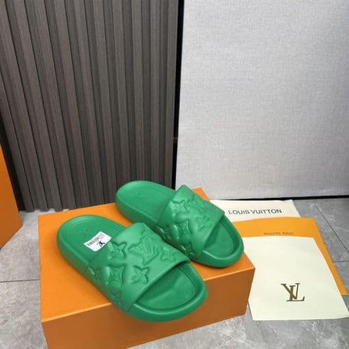 LOUIS VUITTON WATERFRONT MULE WHITE – LVSD045
