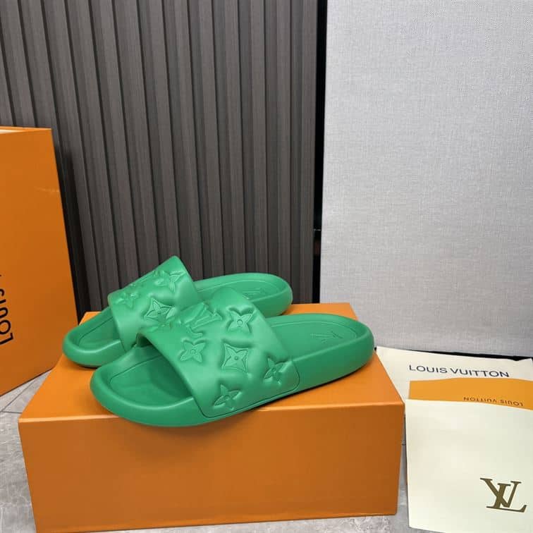 LOUIS VUITTON WATERFRONT MULE WHITE – LVSD045