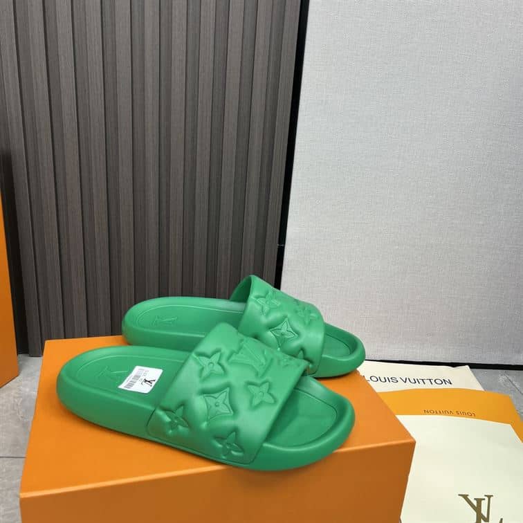 LOUIS VUITTON WATERFRONT MULE WHITE – LVSD045