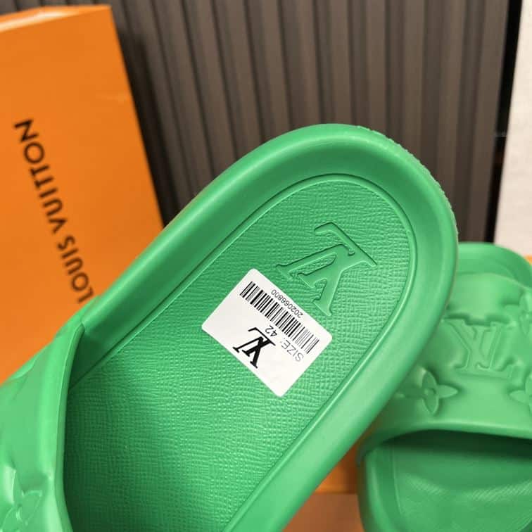 LOUIS VUITTON WATERFRONT MULE WHITE – LVSD045